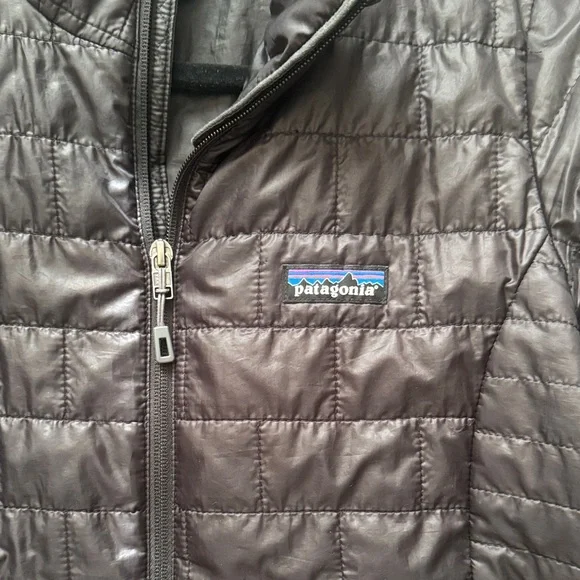 Patagonia Women's Black Nano Puff Jacket - Picture 3 of 12